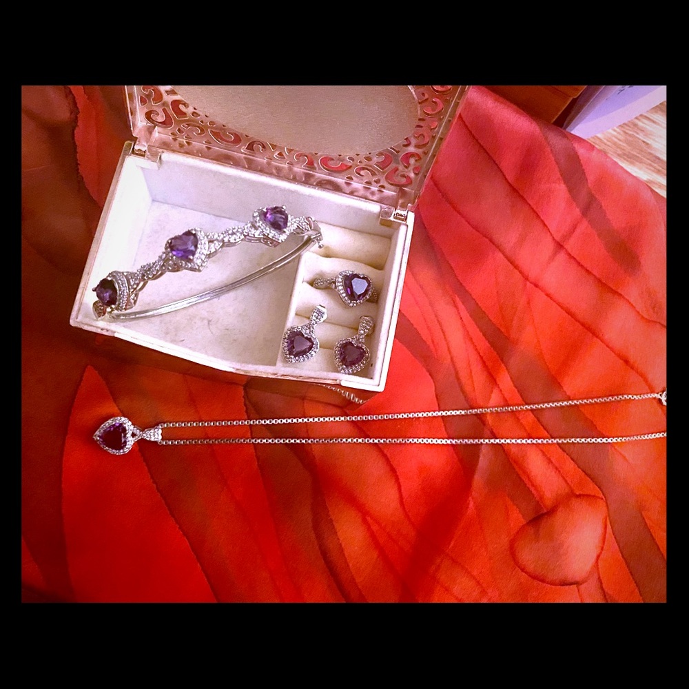 NWOT Amethyst set!!!!